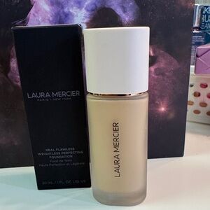 Laura Mercier Real Flawless Foundation - 2N1 Cashew